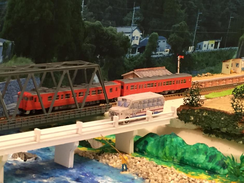 Nゲージ鉄道パノラマを楽しもう！｜九州芸文館（筑後広域公園芸術文化