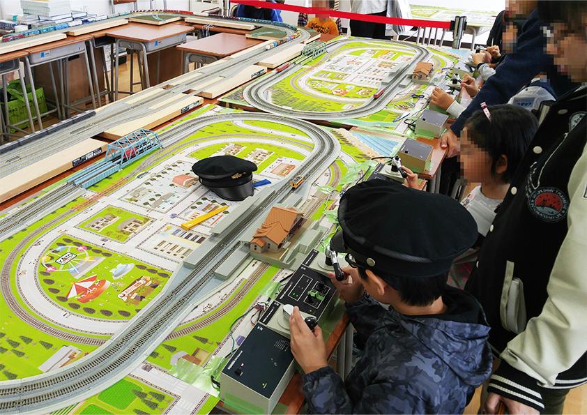 Nゲージ体験運転｜九州芸文館（筑後広域公園芸術文化交流施設）